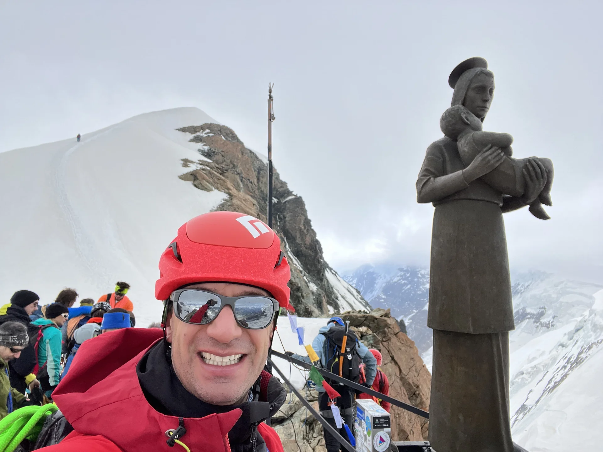 Maria und Pollux Gipfel im Hintergrund  | © Bergfreunde München