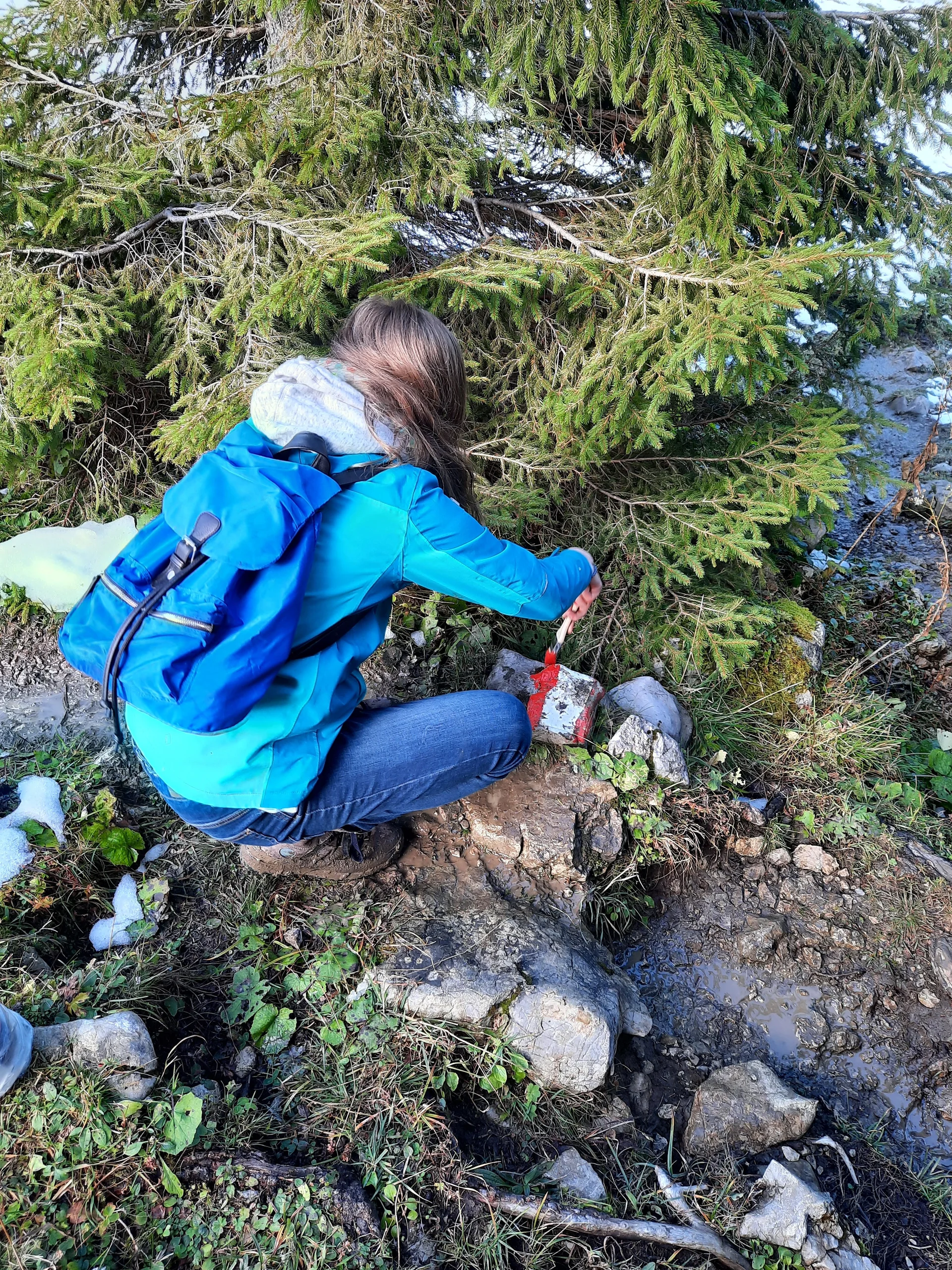 Wegmarkierung erneuern | © Bergfreunde München/TAN