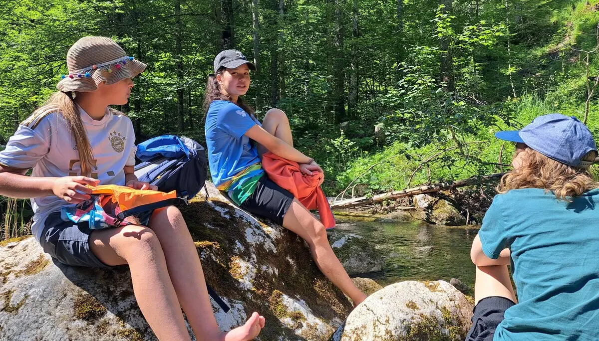 Pause im Bachbett | © Bergfreunde München/TAN