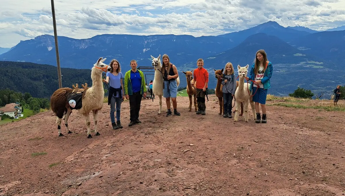 Gruppenbild Alpakawanderung | © Bergfreunde München/TAN