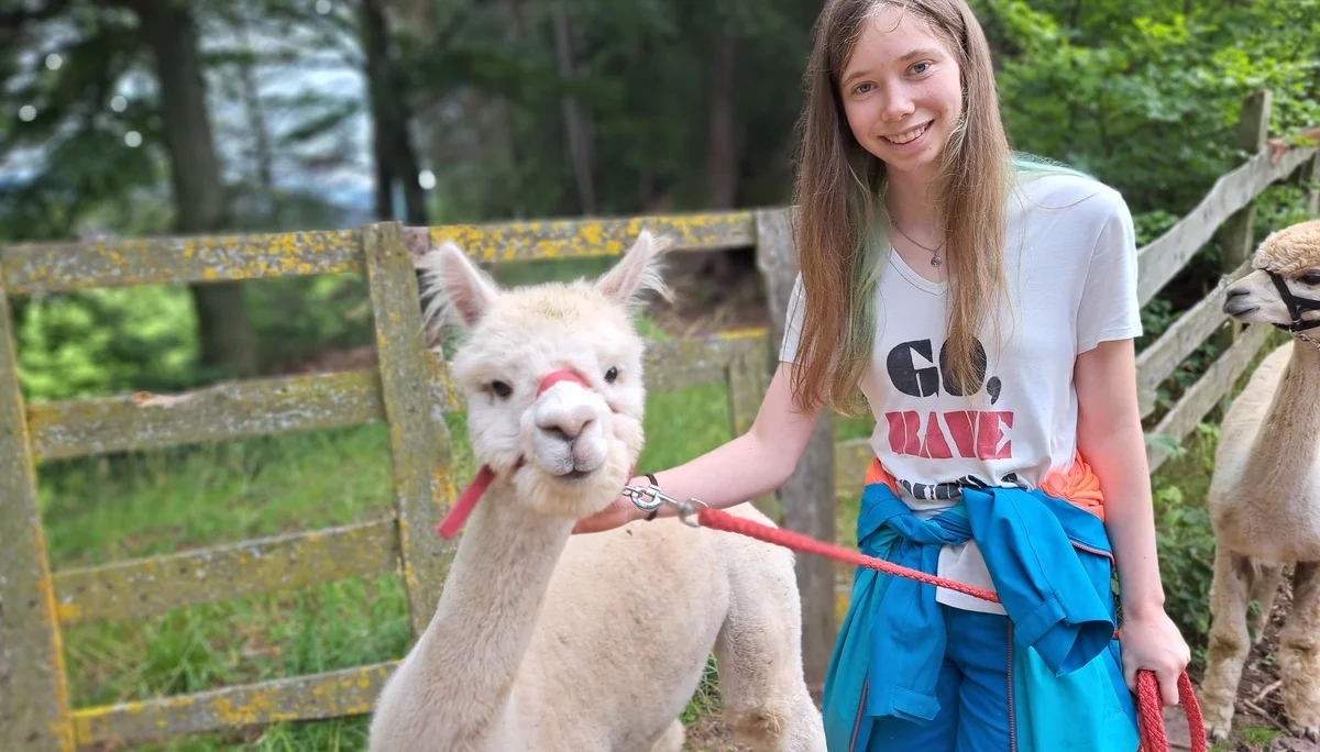 Portrait mit Alpaka 2 | © Bergfreunde München/TAN