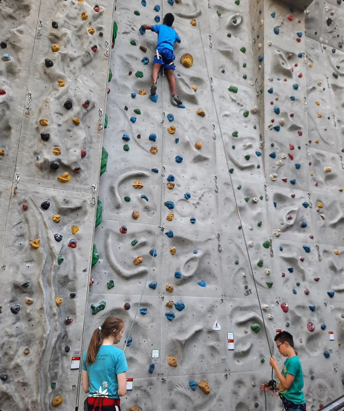 Klettern im Außenbereich | © Bergfreunde München/TAN